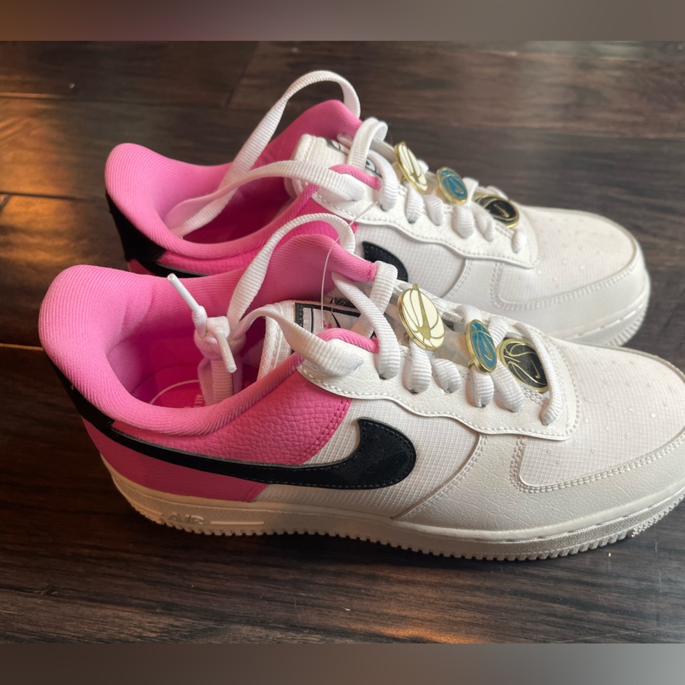 Nike Air Force 1